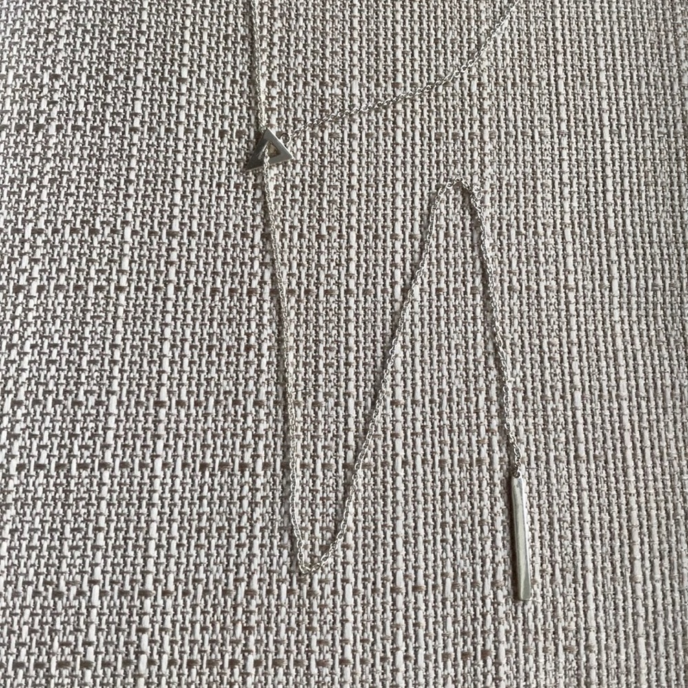 Stella & Dot layering necklace silver delicate